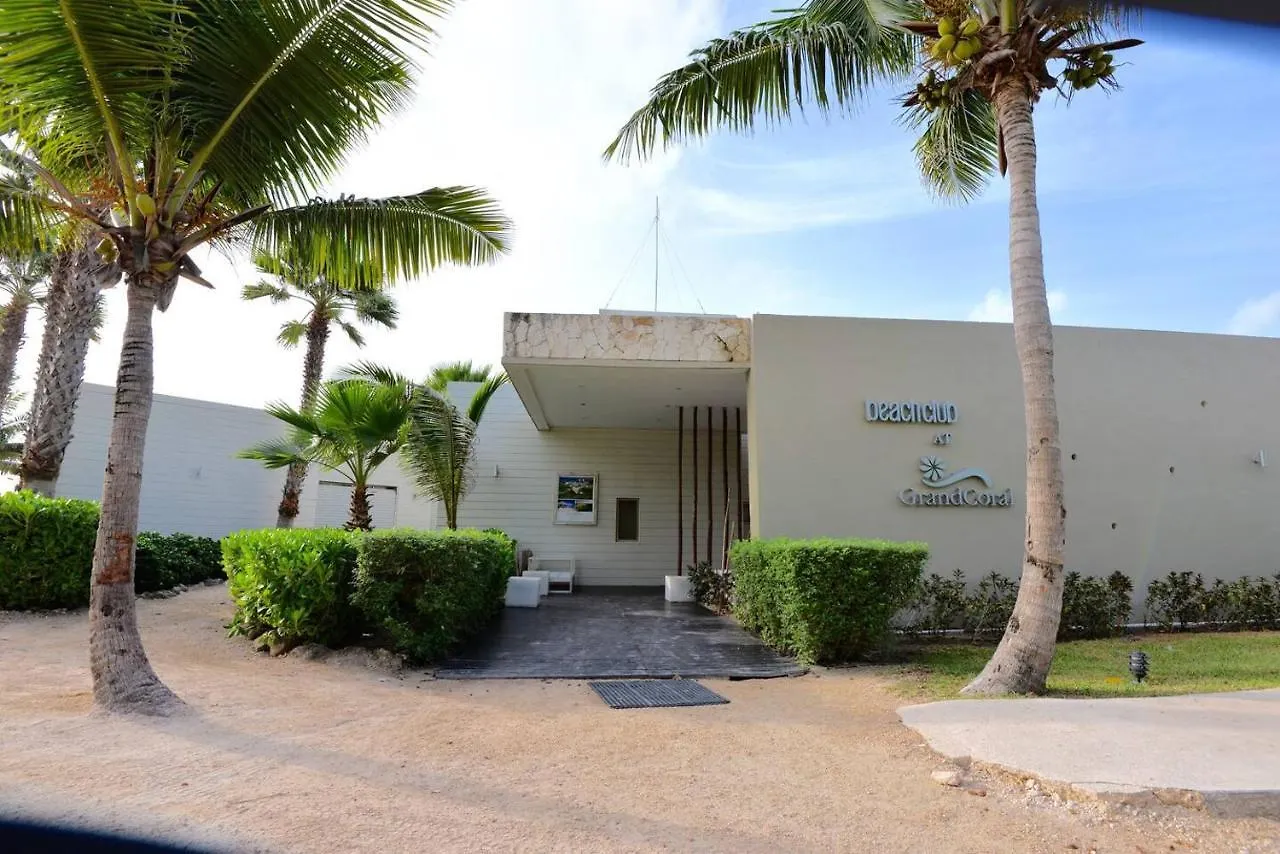 Apartamento Deluxe Suite Beachside, Private Beach Club And Golf Playa del Carmen México