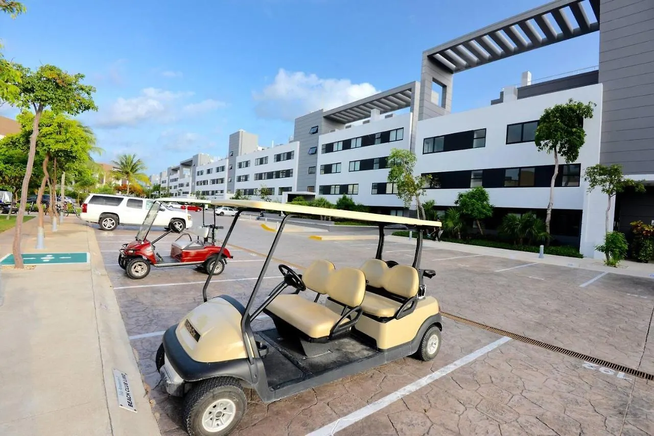 Deluxe Suite Beachside, Private Beach Club And Golf Playa del Carmen